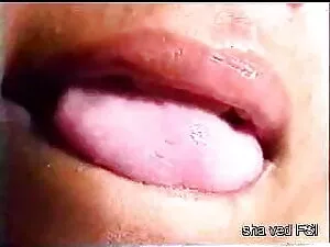 कुछ सेक्सी ब्लू पिक्चर हिंदी मूवी रोमांचक।