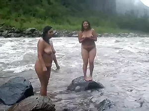 मुफ्त अश्लील न्यू हिंदी सेक्सी मूवी वीडियो
