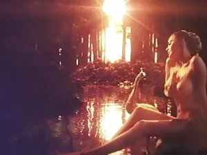 मुफ्त अश्लील वीडियो सेक्सी हिन्दी मूवी