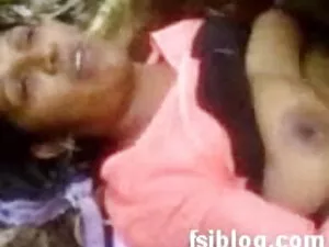 मुफ्त सेक्सी फिल्म हिंदी मूवी में अश्लील वीडियो