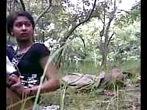 BBW हेड सेक्सी हिंदी मूवी वीडियो # 429 पति अपनी पत्नी को अपने स्वीडिश दोस्त के बिग व्हाइट कॉक को उड़ाने देता है
