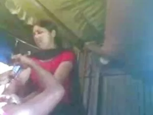 मुफ्त अश्लील सेक्सी हिंदी मूवी फिल्म वीडियो