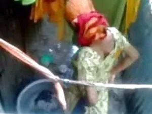सभी समय के शीर्ष पोर्नस्टार में सेक्सी मूवी हिंदी माई से एक की जाँच करें, Jynx भूलभुलैया, यहीं 'लैटिन एसेस' में!