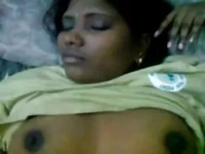 मुफ्त सेक्सी मूवी हिंदी इंग्लिश अश्लील वीडियो