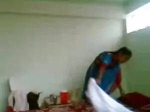 एक छात्र के इस सुनहरे बालों वाली वेश्या ने अपने शिक्षक की चुदाई की ताकि वह कुछ स्कूल की फीस का भुगतान कर हिंदी पिक्चर सेक्सी मूवी एचडी सके।